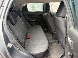 Suzuki Swift 1.3 picture 20