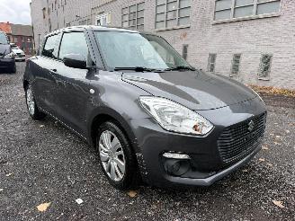 Suzuki Swift 1.3 picture 2
