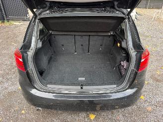 BMW 2-serie 216D picture 17