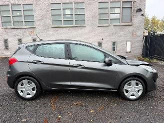uszkodzony samochody osobowe Ford Fiesta TREND 2019/12