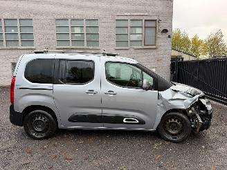 Schadeauto Citroën Berlingo PLUS 2019/11