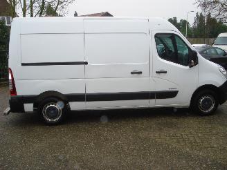 Renault Master 2.3DCI 92KW AUTOMAAT  -L2-H2 AIRCO picture 4