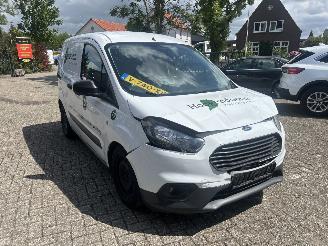 Ford Transit Courier Van 1.5 TDCI TREND picture 2