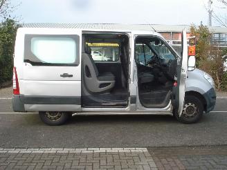 skadebil bedrijf Renault Master DUBBELE CABINE 7 PERSOONS NAVI-AIRCO 2013/1