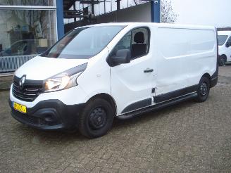 damaged commercial vehicles Renault Trafic L2-H1 EURO 6  95PK 2019/5