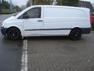skadebil bedrijf Mercedes Vito LONG 2.2CDI 100KW 2011/3