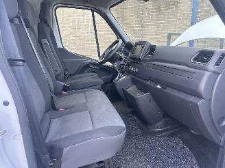 Renault Master T35 2.3 DCI 150 L3H3 ENERGY picture 9