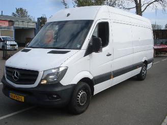 skadebil bedrijf Mercedes Sprinter 416 2,2CDI 432 EURO 6  120KW 2017/2