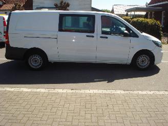 skadebil bedrijf Mercedes Vito 114CDI LONG EURO 6 2020/4