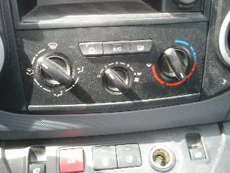 Peugeot Partner LONG  1.6HDI AIRCO-NAVIGATIE picture 14