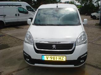 Peugeot Partner AUTOMAAT LONG 3 ZITTER EURO 6 picture 2