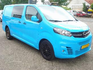 skadebil auto Opel Vivaro DUBBELE CABINE 2.0DIESEL 6 PERSOONS 2021/3