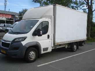 Schade bestelwagen Peugeot Boxer BAKWAGEN 2.0HDI 120KW EURO 6 2017/9