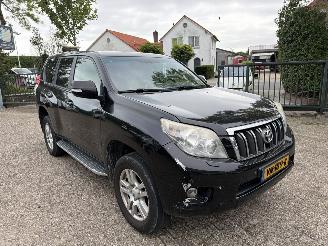 Toyota Landcruiser 3.0 D -4F  High Roof Window Van picture 4