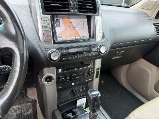 Toyota Landcruiser 3.0 D -4F  High Roof Window Van picture 8