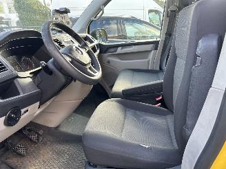 Volkswagen Transporter 2.0 TDI L1H2 COMFORTLINE picture 8