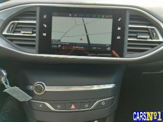 Peugeot 308  picture 18