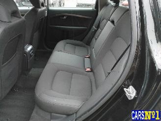 Volvo V-70  picture 15