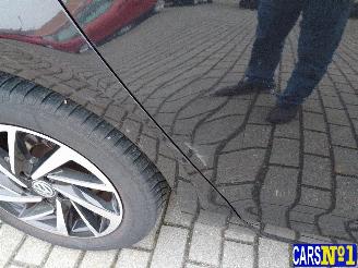 Volkswagen Golf  picture 10