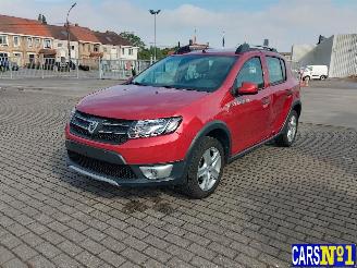 damaged passenger cars Dacia Sandero  2016/9