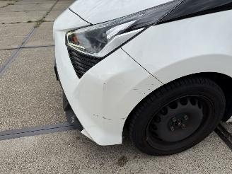 Toyota Aygo 1.0 VVT-i x-play Automaat picture 2