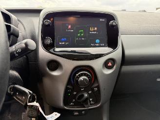 Toyota Aygo 1.0 VVT-i x-play Automaat picture 23