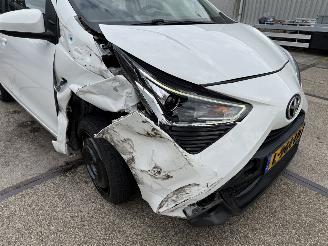 Toyota Aygo 1.0 VVT-i x-play Automaat picture 11