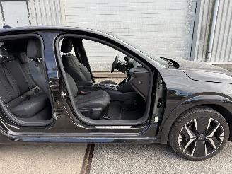 Peugeot e-208 EV GT 51 kWh picture 3