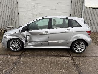 Mercedes B-klasse 200 Automaat picture 7