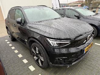 Voiture accidenté Volvo XC40 Recharge Ultimate 70 kWh Pano Harman Kardon 20\" 2023/5