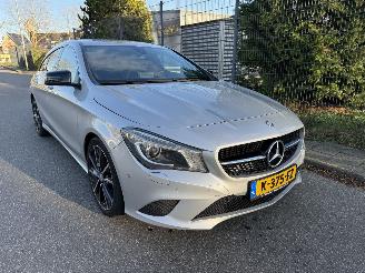 damaged passenger cars Mercedes Cla-klasse 180 Shooting Brake 2016/2