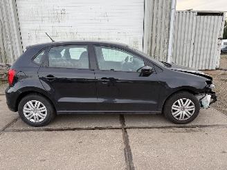 Volkswagen Polo 1.0 Comfortline picture 2