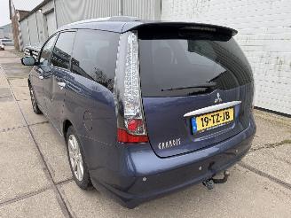 Mitsubishi Grandis 2.4-16V InSport 7-Persoons picture 4