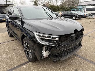 Vaurioauto  passenger cars Renault Austral 1.2 E-Tech Full Hybrid 200 Techno 2023/2