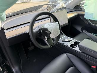 Tesla Model Y Long Range AWD 75kWh picture 7