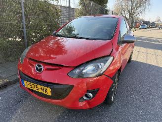 skadebil auto Mazda 2 1.3 TS Plus 2014/5