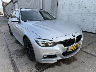 Auto incidentate BMW 3-serie 318i Touring M-Sport Pano H&K Leer 2017/12