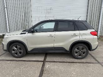 Suzuki Vitara 1.6 Style picture 11