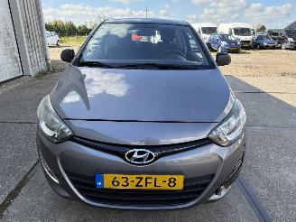 Hyundai I-20 1.2i First Edition Airco picture 12