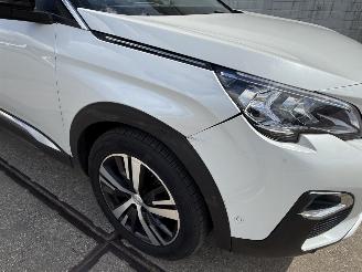 Peugeot 3008 1.2 PT Allure picture 2