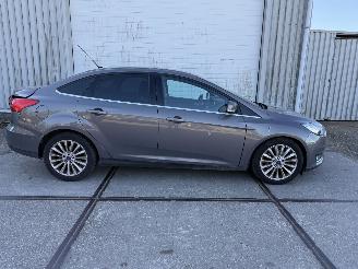 Ford Focus 1.5 Titanium Automaat picture 2