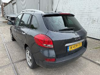 Renault Clio 1.2 TCE Business picture 3