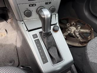 Opel Astra GTC 1.8 Edition Automaat Airco picture 20