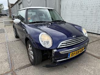 Schadeauto Mini Cooper 1.6 Cooper Seven 2006/1