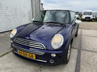 Mini Cooper 1.6 Cooper Seven picture 9