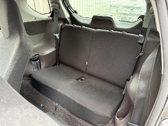 Toyota iQ 1.0 VVTi Comfort picture 18
