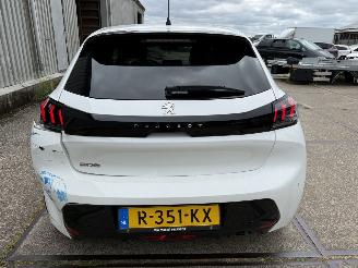 Peugeot 208 1.2 PureTech Allure picture 8