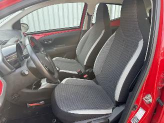 Toyota Aygo 1.0 VVT-i X-Play Multimedia Camera picture 19