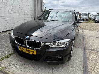 Damaged car BMW 3-serie 320i High Executive M-Sport 2017/10