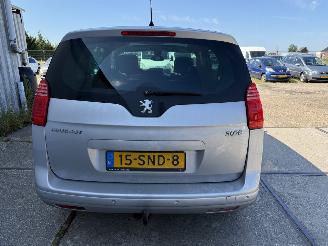 Peugeot 5008 1.6 THP Family picture 4
